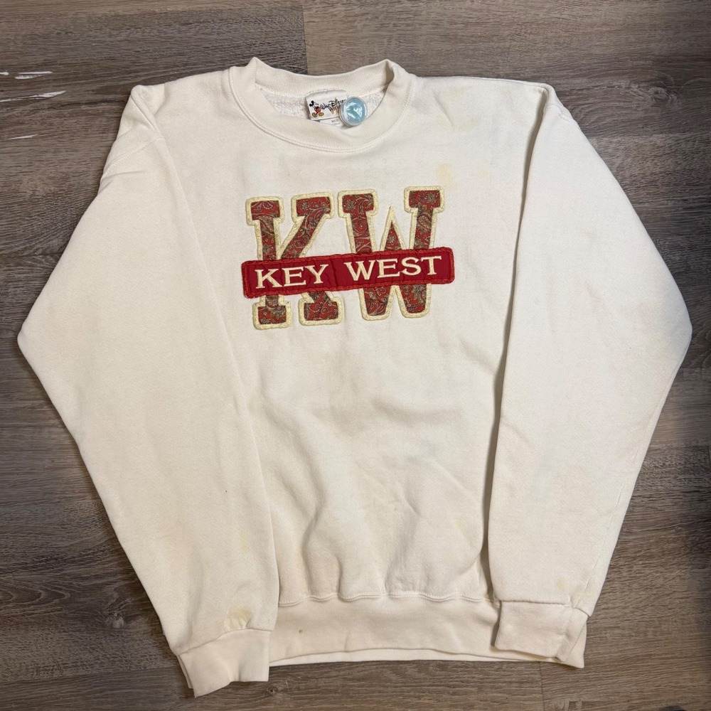 Vintage Walt Disney World Key West Sweatshirt Cream Paisley Applique Medium USA